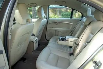 Volvo S80, 2.5, 147 kW, bensiin, automaat, esivedu