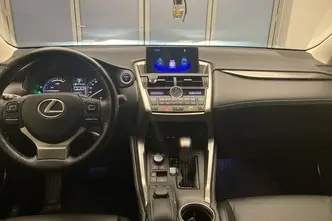 Lexus NX 300h, 2.5, 114 kW, hübriid, automaat, nelikvedu