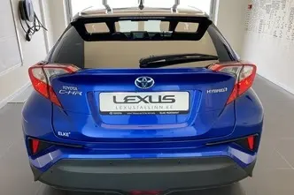 Toyota C-HR, 1.8, 72 kW, hybrid, automatic, front-wheel drive