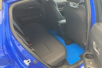 Toyota C-HR, 1.8, 72 kW, hybrid, automatic, front-wheel drive