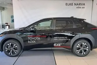 Toyota bZ4X, 118 kW, электричество, полный привод