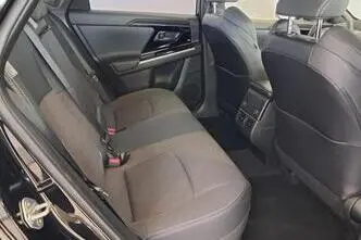 Toyota bZ4X, 118 kW, электричество, полный привод