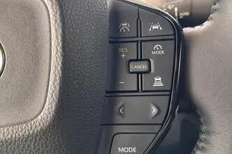 Toyota bZ4X, 118 kW, электричество, полный привод