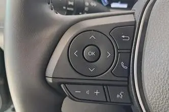 Toyota Corolla Cross, 2.0, 112 kW, hübriid, automaat, esivedu