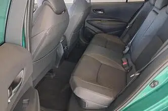 Toyota Corolla, 1.8, 72 kW, гибрид, автомат, передний привод