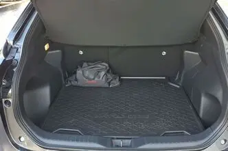 Toyota Yaris Cross, 1.5, 68 kW, hübriid, automaat, esivedu