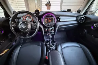 MINI Cooper, 1.5, 100 kW, bensiin, automaat, esivedu