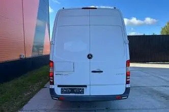 Mercedes-Benz Sprinter, 120 kW, дизель, автомат