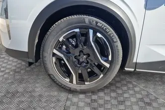 Peugeot E-3008, 155 kW, elekter, automaat, esivedu