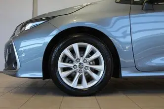 Toyota Corolla, 1.5, 92 kW, petrol, manual, front-wheel drive