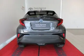 Toyota C-HR, 1.8, 72 kW, гибрид, автомат, передний привод