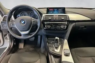 BMW 320, 2.0, 135 kW, petrol, automatic, rear-wheel drive