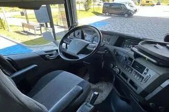 Volvo FH, 12.8, 345 kW, diisel, automaat, tagavedu
