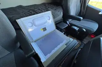 Volvo FH, 12.8, 345 kW, diisel, automaat, tagavedu