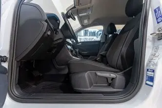 Volkswagen T-Roc, 2.0, 110 kW, diesel, automatic, front-wheel drive