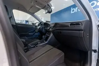 Volkswagen T-Roc, 2.0, 110 kW, diesel, automatic, front-wheel drive
