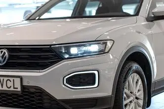 Volkswagen T-Roc, 2.0, 110 kW, diesel, automatic, front-wheel drive