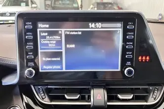 Toyota C-HR, 1.8, 72 kW, hybrid, automatic, front-wheel drive