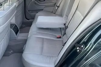 BMW 523, petrol, automatic, rear-wheel drive