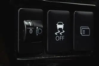 Mitsubishi Outlander, 2.0, 110 kW, bensiin, automaat, nelikvedu