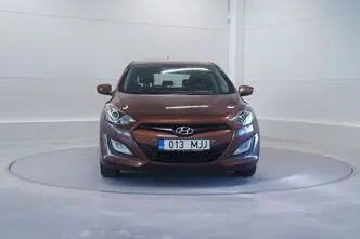 Hyundai i30, 1.4, 73 kW, bensiin, manuaal, esivedu