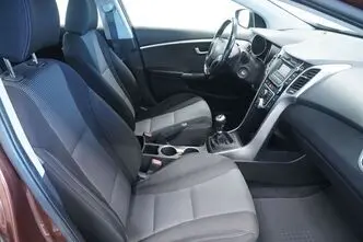 Hyundai i30, 1.4, 73 kW, bensiin, manuaal, esivedu