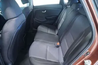 Hyundai i30, 1.4, 73 kW, bensiin, manuaal, esivedu