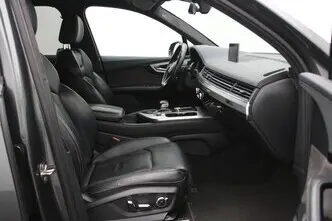 Audi Q7, 3.0, 200 kW, diesel, automatic, four-wheel drive