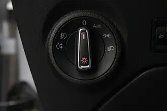 SEAT Leon, 1.6, 81 kW, diisel, automaat, esivedu