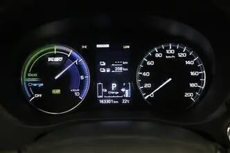 Mitsubishi Outlander, 2.4, 99 kW, pistikhübriid, automaat, nelikvedu