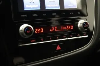 Mitsubishi Outlander, 2.4, 99 kW, pistikhübriid, automaat, nelikvedu