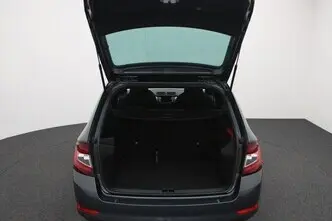 Škoda Fabia, 1.0, 70 kW, bensiin, manuaal, esivedu