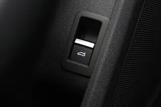 Audi A4, 2.0, 110 kW, hübriid, automaat, esivedu