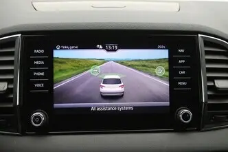Škoda Karoq, 1.5, 110 kW, бензин, автомат, передний привод
