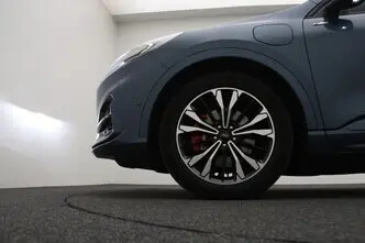 Ford Kuga, 2.5, 112 kW, pistikhübriid, automaat, esivedu