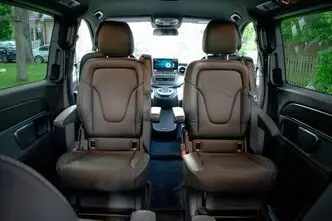 Mercedes-Benz V 250, 2.0, 140 kW, дизель, автомат, полный привод