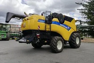 New Holland CX 8.90, 8.7, 308 kW, diesel, front-wheel drive