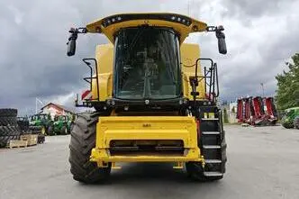 New Holland CX 8.90, 8.7, 308 kW, diesel, front-wheel drive