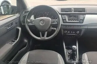 Škoda Fabia, 1.2, 81 kW, bensiin, manuaal, esivedu