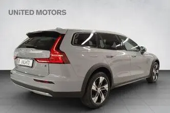Volvo V60 Cross Country, 2.0, 145 kW, hübriid, automaat, nelikvedu