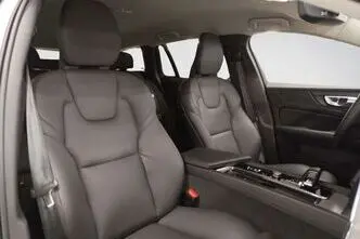 Volvo V60 Cross Country, 2.0, 145 kW, hübriid, automaat, nelikvedu