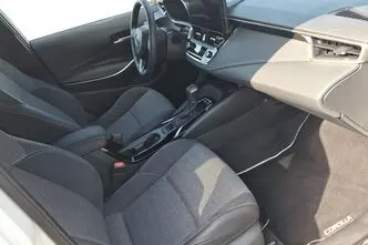 Toyota Corolla, 1.8, 72 kW, hübriid, automaat, esivedu