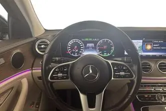 Mercedes-Benz E 300, 2.0, 143 kW, pistikhübriid, automaat, tagavedu
