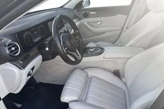 Mercedes-Benz E 300, 2.0, 143 kW, pistikhübriid, automaat, tagavedu
