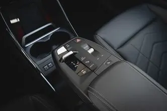 BMW iX1, 150 kW, elekter, automaat, esivedu