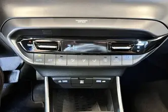 Hyundai i20, 1.0, 73.5 kW, bensiin, automaat, esivedu