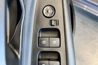 Hyundai i20, 1.0, 73.5 kW, bensiin, automaat, esivedu