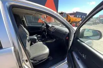 Toyota Hilux, 106 kW, diisel, manuaal