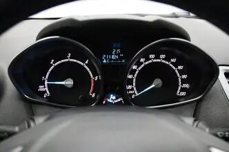 Ford Fiesta, 1.5, 70 kW, дизель, механическая, передний привод
