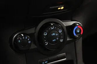 Ford Fiesta, 1.5, 70 kW, дизель, механическая, передний привод